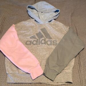 Adidas girls sweatshirt. Tiny stain on back of hood. Good condition otherwise.